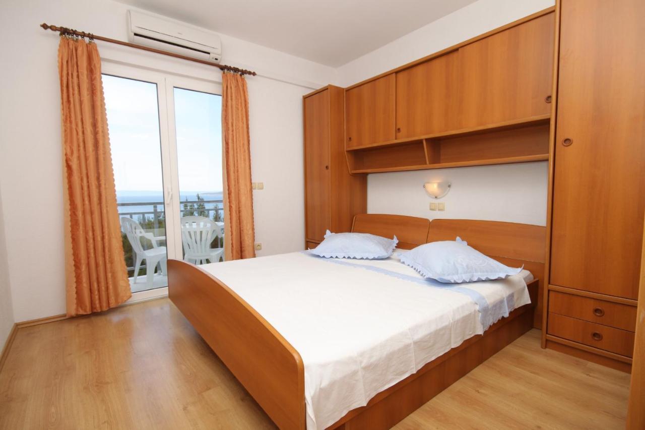 Apartments And Rooms With Parking Space Brela, Makarska - 6895 Zewnętrze zdjęcie